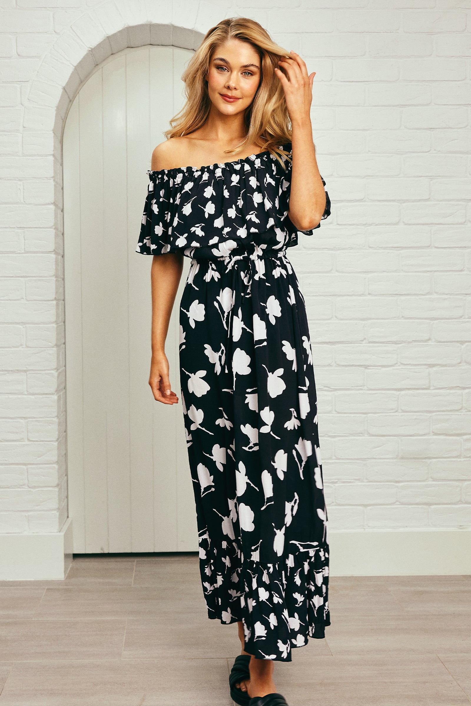 Black off clearance the shoulder maxi