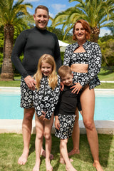 UNE PIECE Boys Swim Shorts in Daisy Silhouette Black