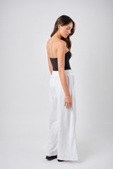 UNE PIECE in Black
