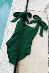 UNE PIECE in Forest Green