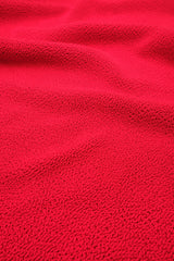 UNE PIECE in Red