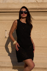 UNE PIECE in Black