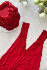 UNE PIECE in Red