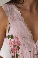 UNE PIECE in Vintage Romantique Pink