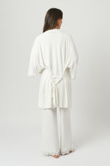 UNE PIECE in Ivory