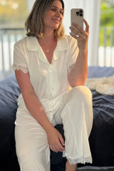 UNE PIECE in Ivory