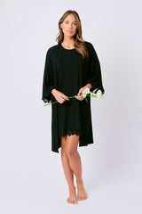 UNE PIECE in Black