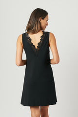 UNE PIECE in Black