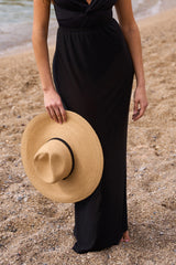 UNE PIECE in Black