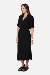UNE PIECE in Black