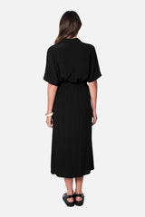 UNE PIECE in Black