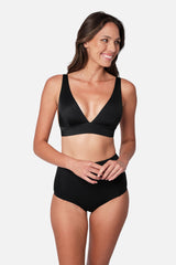UNE PIECE in Black