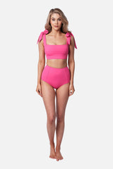 UNE PIECE in Pink