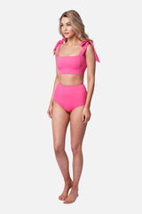UNE PIECE in Pink