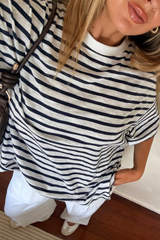 UNE PIECE in White Striped