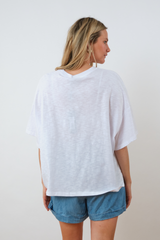 UNE PIECE in White