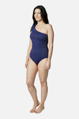 UNE PIECE in Navy