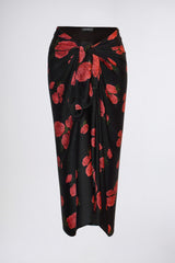 UNE PIECE in Plucked Roses