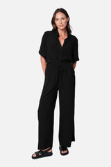 UNE PIECE in Black