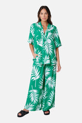 UNE PIECE in Palm Silhouette Green