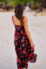 UNE PIECE in Plucked Roses