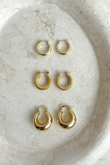 UNE PIECE in Gold
