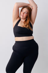 UNE PIECE in Black