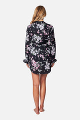 UNE PIECE in Bauhinia Black