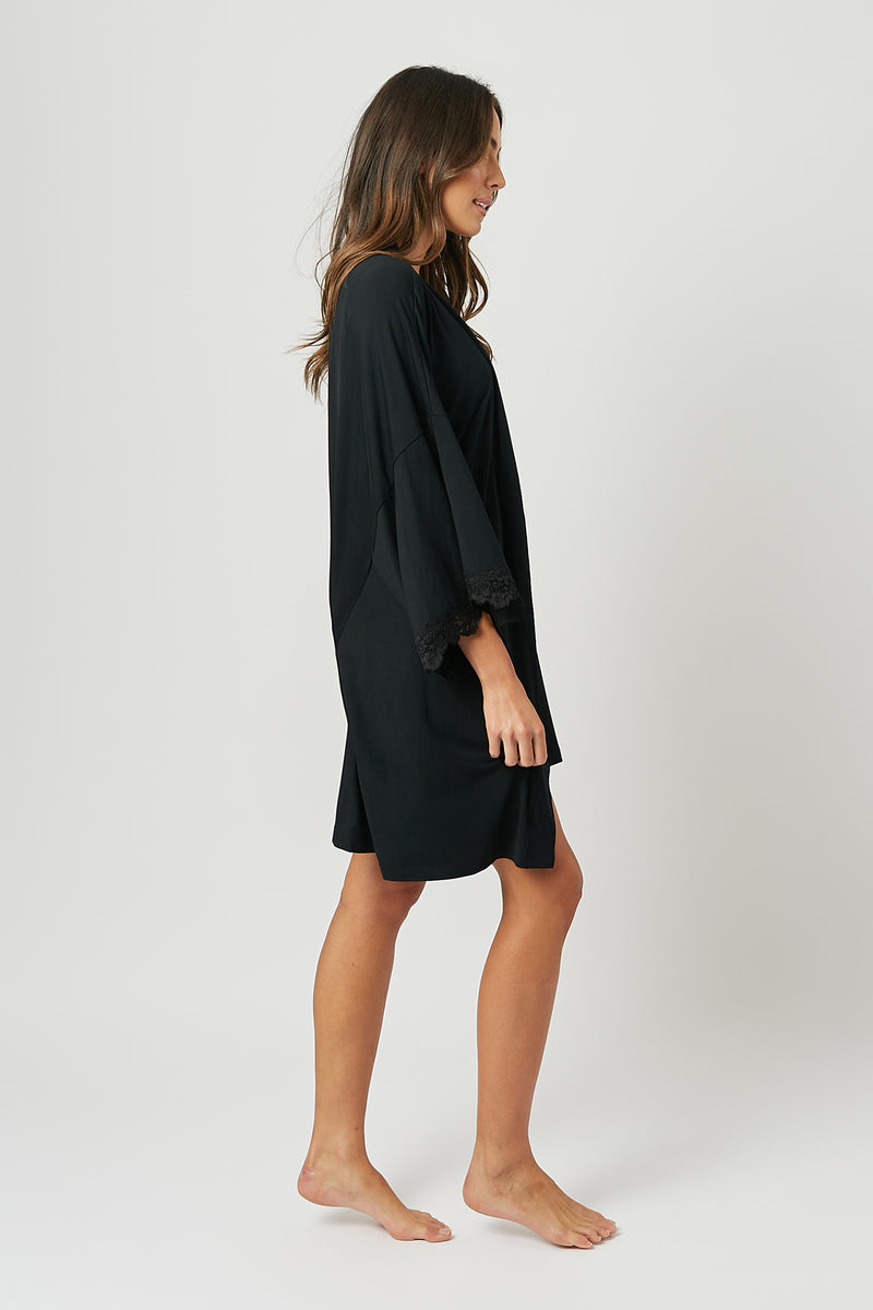 UNE PIECE-(Bundle) Lace Trim V-Neck Nightie + Modal Robe BLACK