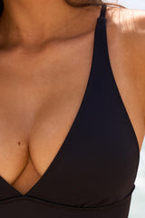 UNE PIECE in Black