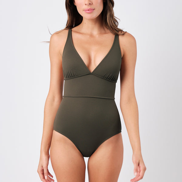 une-piece-classic-one-piece-