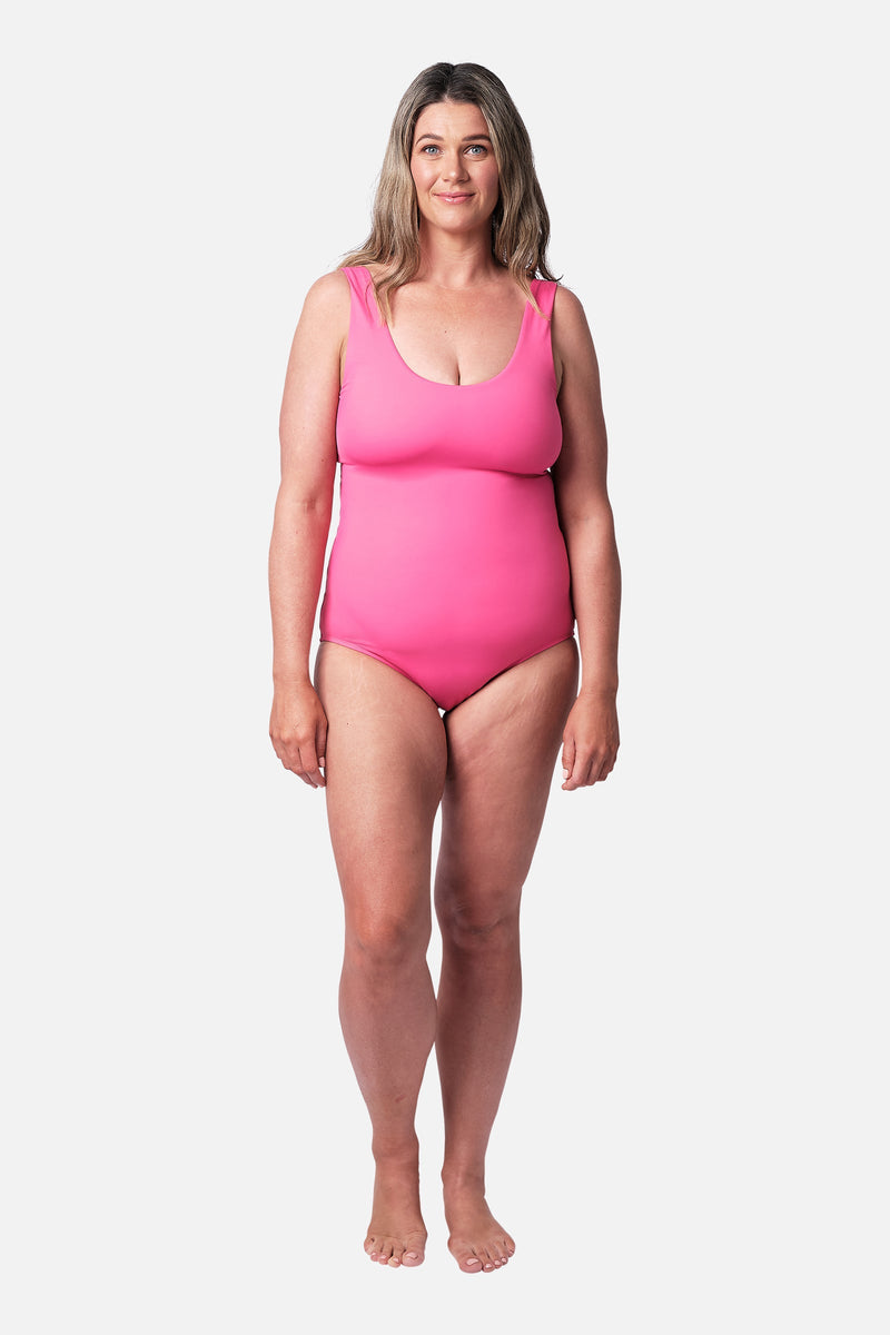 UNE PIECE-Classic Scoop Neck One Piece PINK