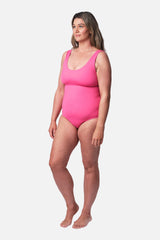 UNE PIECE in Pink