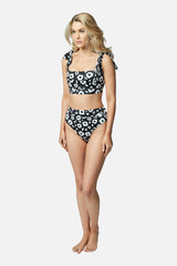 UNE PIECE in Daisy Silhouette Black