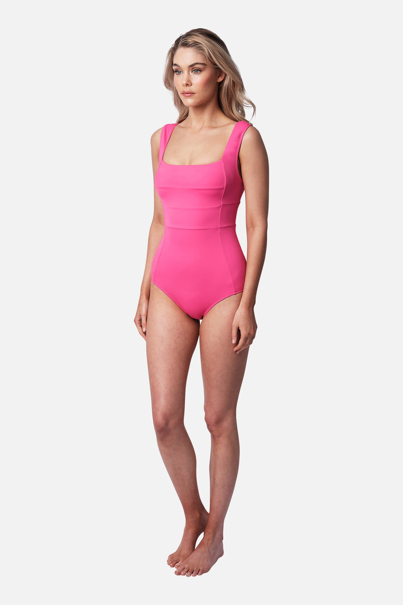 UNE PIECE-Classic Square Neck PINK