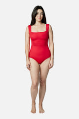 UNE PIECE Classic Square Neck in Red