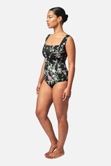 UNE PIECE in Romantique Black