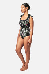 UNE PIECE in Romantique Black