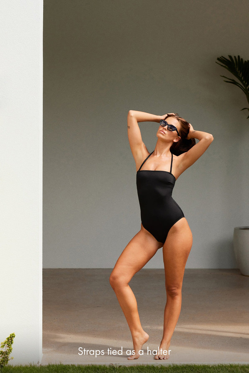 UNE PIECE-Classic Strapless One Piece BLACK