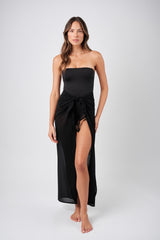 UNE PIECE in Black