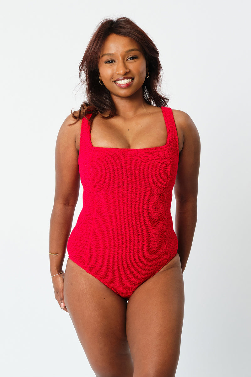 新品 hholic／square neck velours one-piece Crinkle Cut Square Neck One Piece RED – UNE PIECE