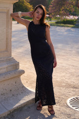 UNE PIECE in Black