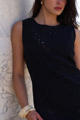 UNE PIECE in Black