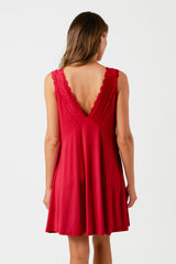 UNE PIECE in Red