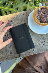 UNE PIECE in Black