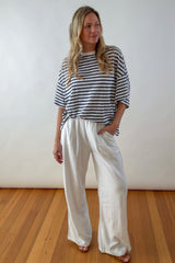 UNE PIECE in White