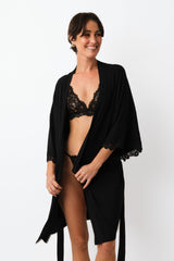 UNE PIECE in Black