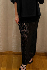 UNE PIECE in Black