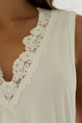 UNE PIECE in Ivory