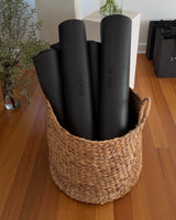 UNE PIECE in Black